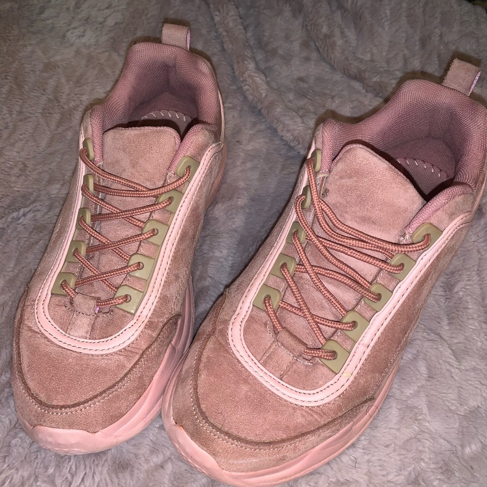 PINK RETRO CHUNKY SNEAKERS 💖